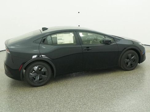 New 2026 Toyota Prius LE image 43