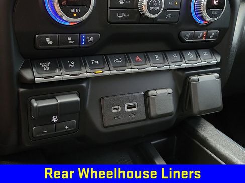 Certified 2022 GMC Sierra 2500 Denali image 31