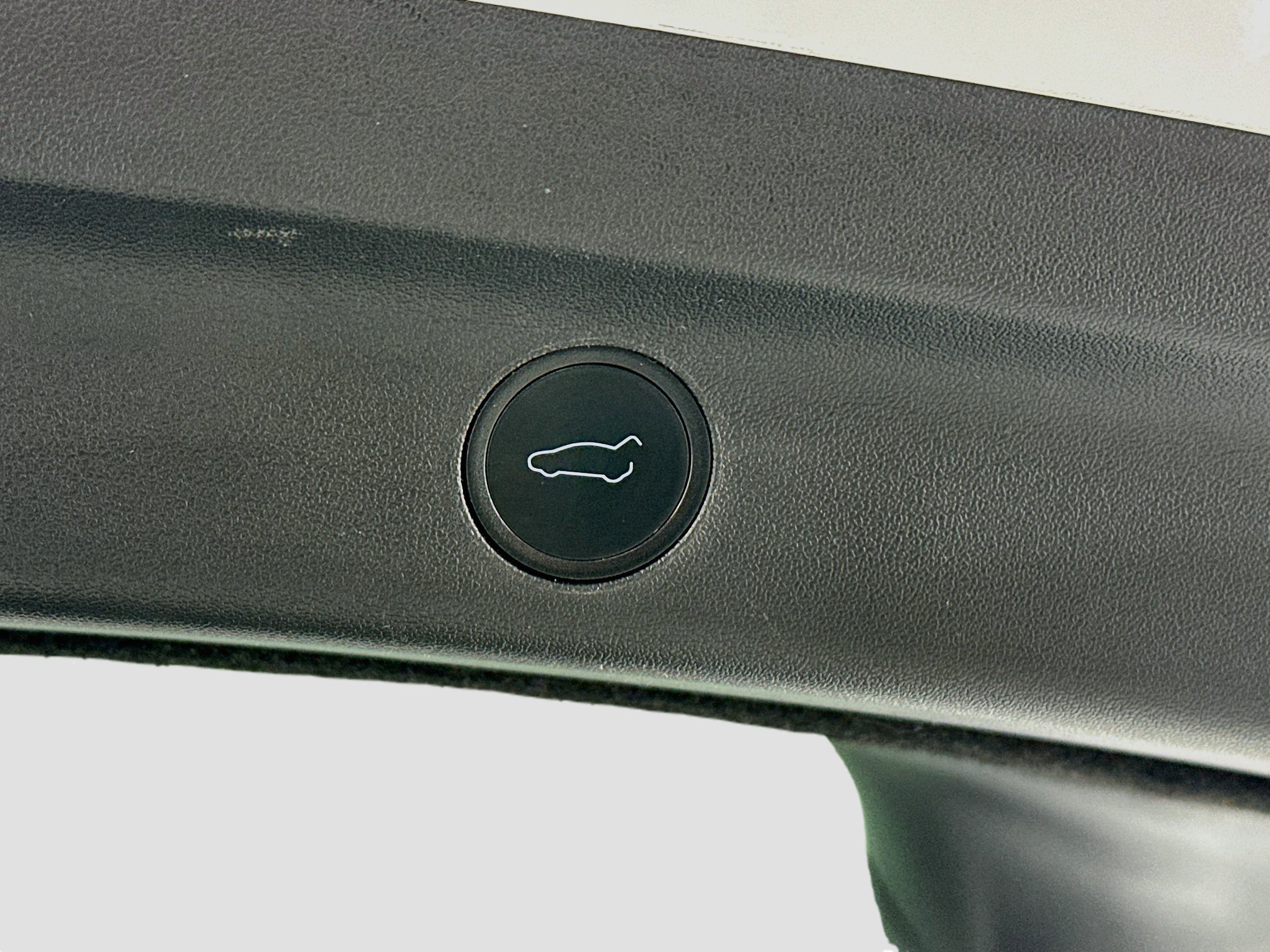 Used 2022 Tesla Model Y Performance AWD/4WD image 30