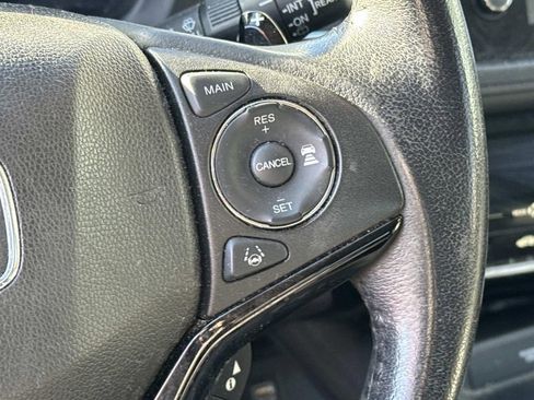 Used 2019 Honda HR-V Touring image 24