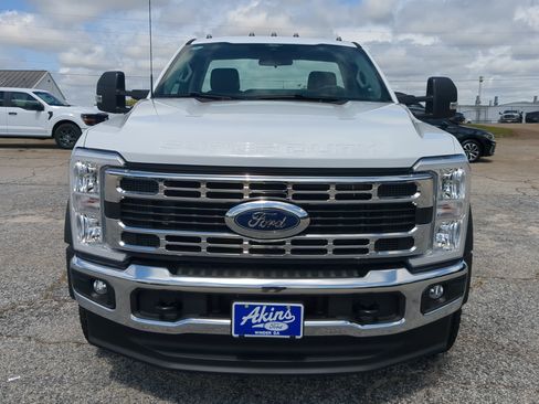 New 2025 Ford F450 XL w/ XL Chrome Package AWD/4WD image 7