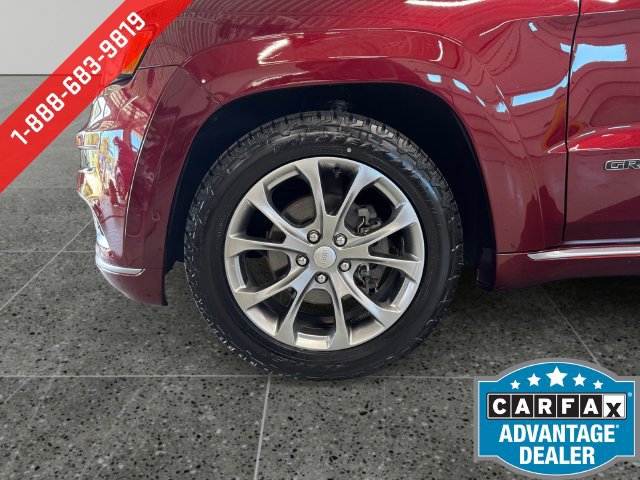 Used 2020 Jeep Grand Cherokee Summit w/ Platinum Series Group AWD/4WD image 25