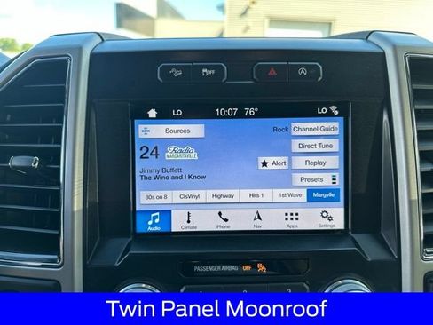 Used 2018 Ford F150 Lariat w/ Equipment Group 502A Luxury AWD/4WD image 27