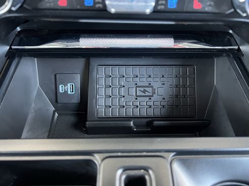 Used 2023 Ford F150 Lariat w/ Equipment Group 502A High image 55