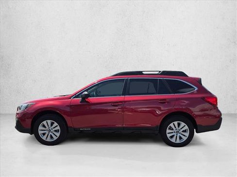 Used 2019 Subaru Outback 2.5i AWD/4WD image 9