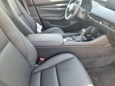 Used 2025 MAZDA MAZDA3 s image 21