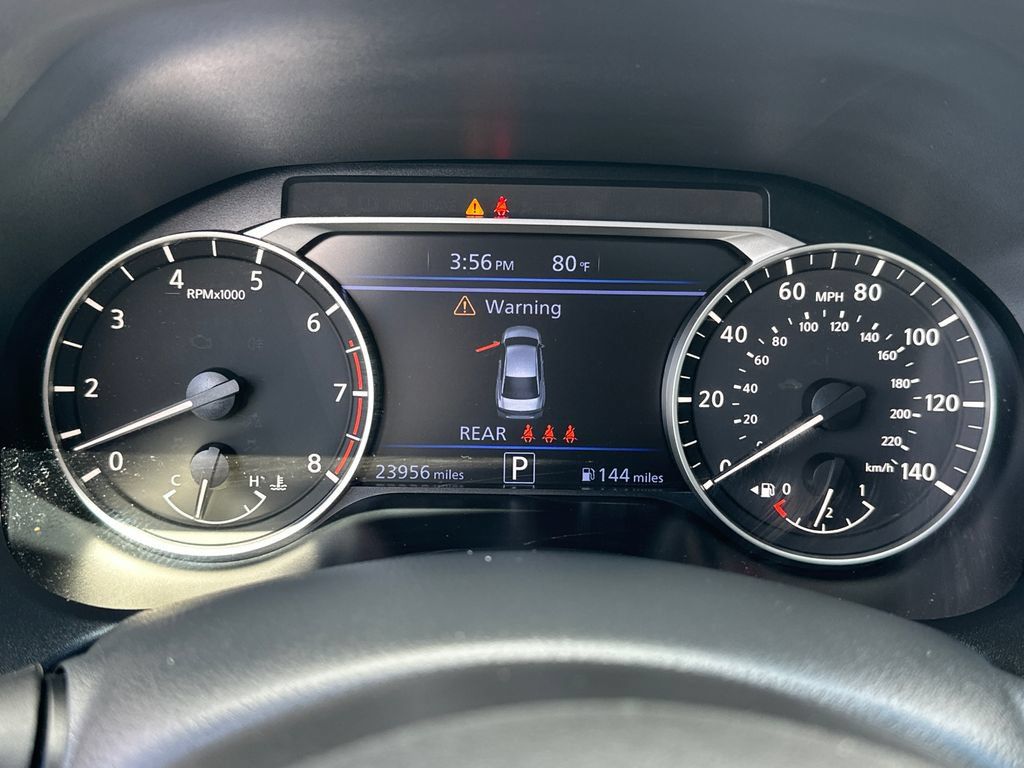 Used 2025 Nissan Altima 2.5 SR w/ SR Premium Package FWD image 27