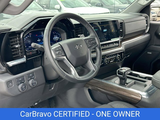 Used 2024 Chevrolet Silverado 1500 RST w/ Convenience Package II AWD/4WD image 2