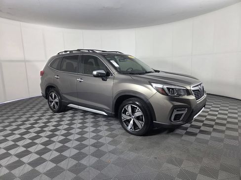 Used 2019 Subaru Forester Touring w/ Popular Package #3 AWD/4WD image 2