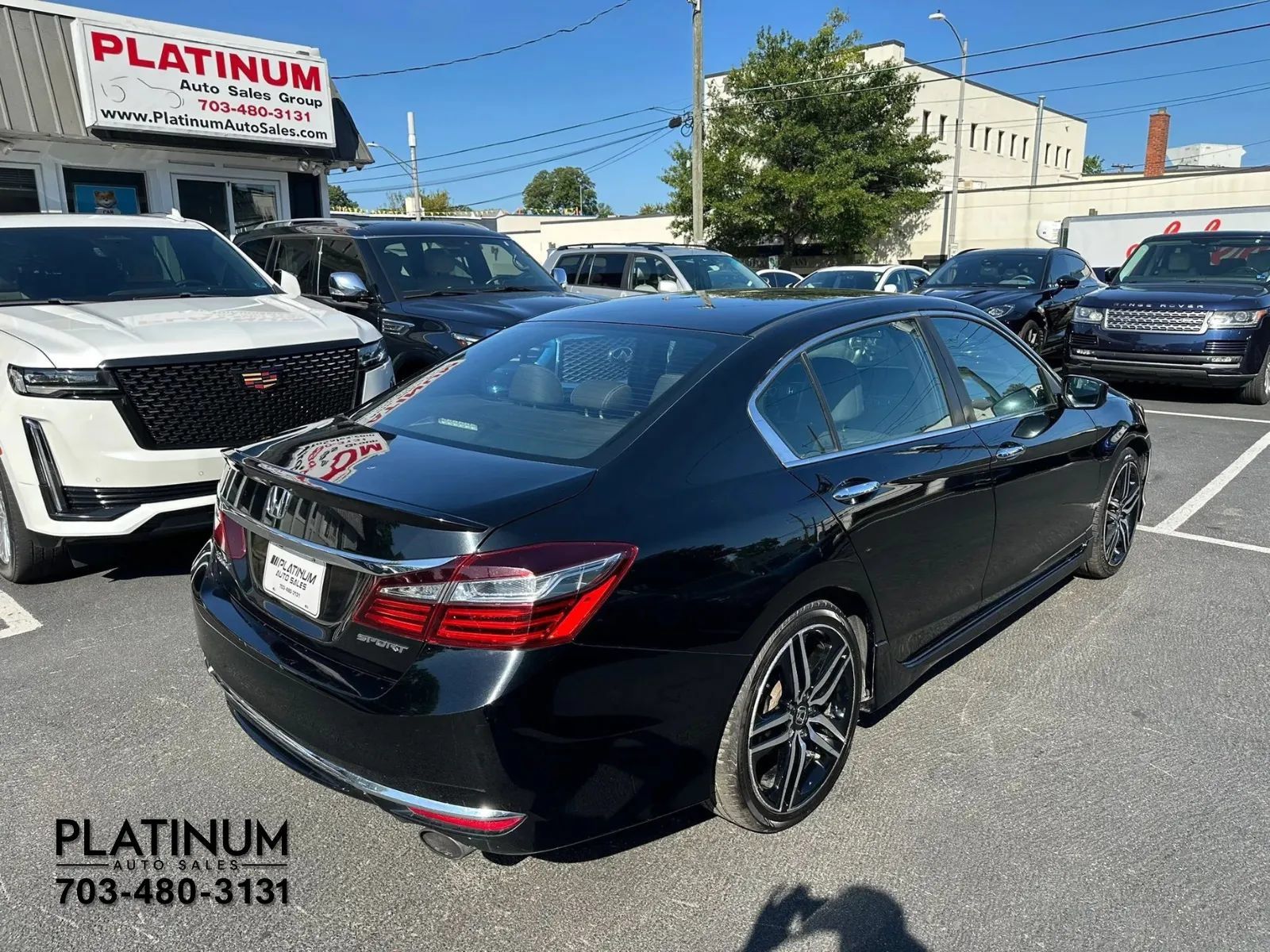 Used 2017 Honda Accord Sport image 5