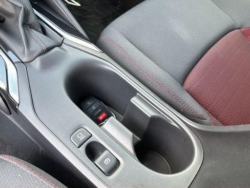 Used 2026 Toyota Corolla SE FWD image 25