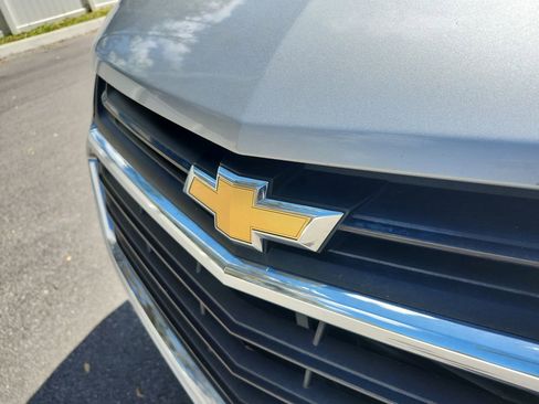 Used 2018 Chevrolet Equinox LT image 22