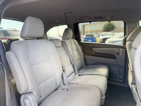 Used 2014 Honda Odyssey EX image 26