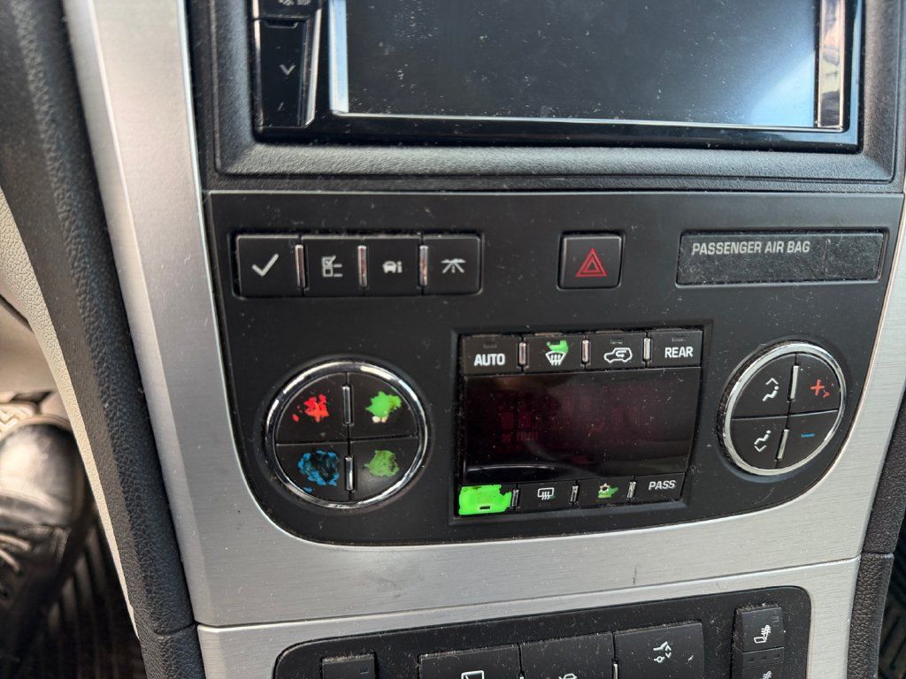 Used 2011 GMC Acadia SLT AWD/4WD image 27