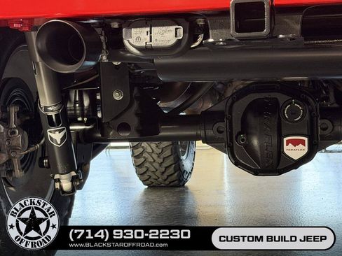 Used 2025 Jeep Wrangler Unlimited Rubicon AWD/4WD image 19