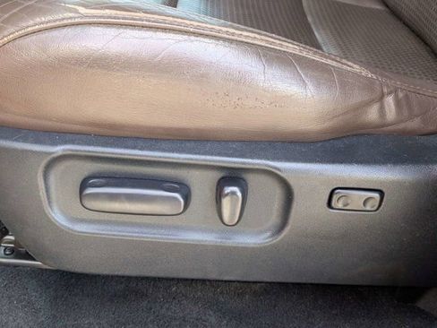 Used 2020 Toyota Tacoma Limited image 20