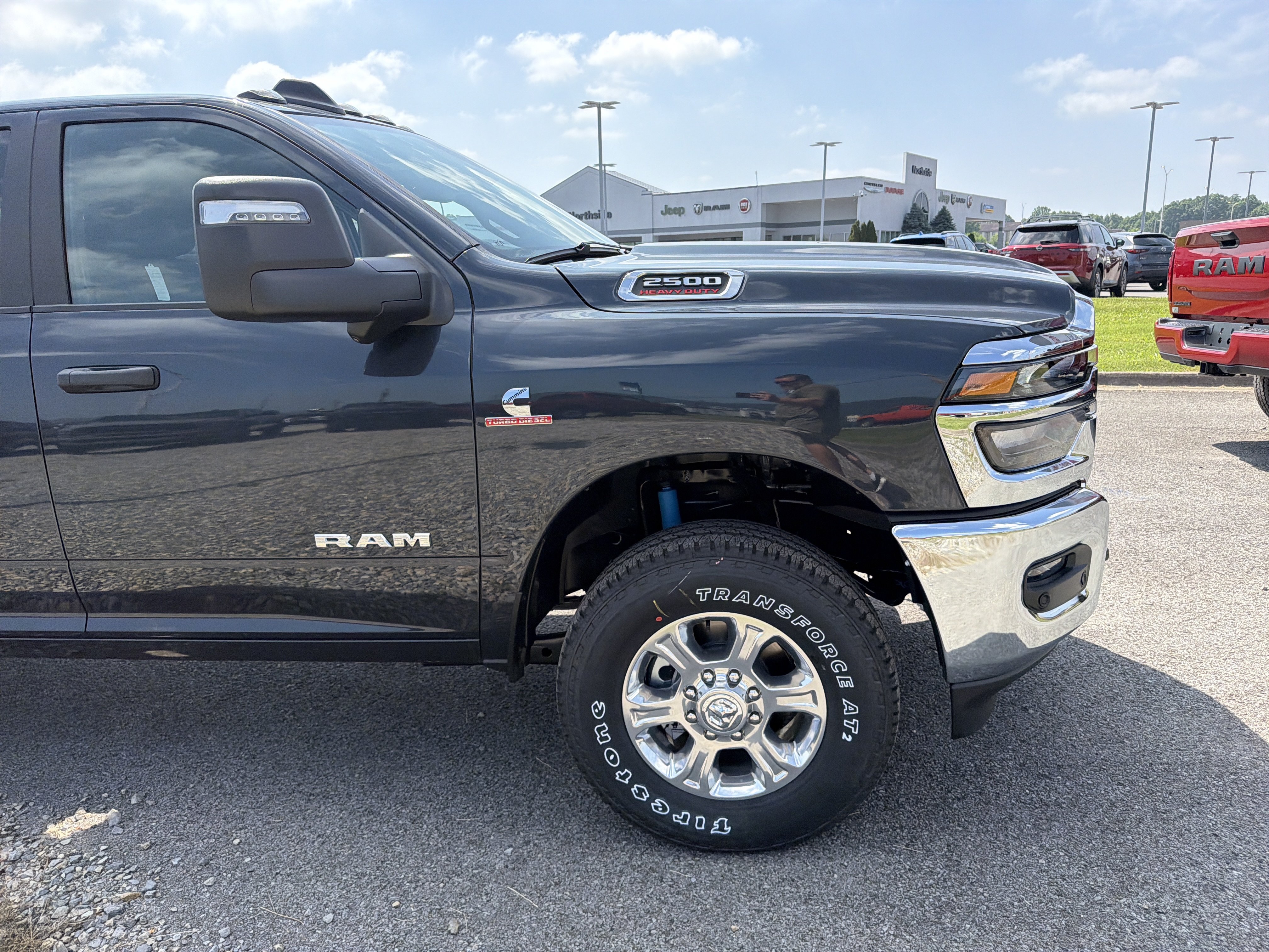New 2026 RAM 2500 Big Horn AWD/4WD image 4