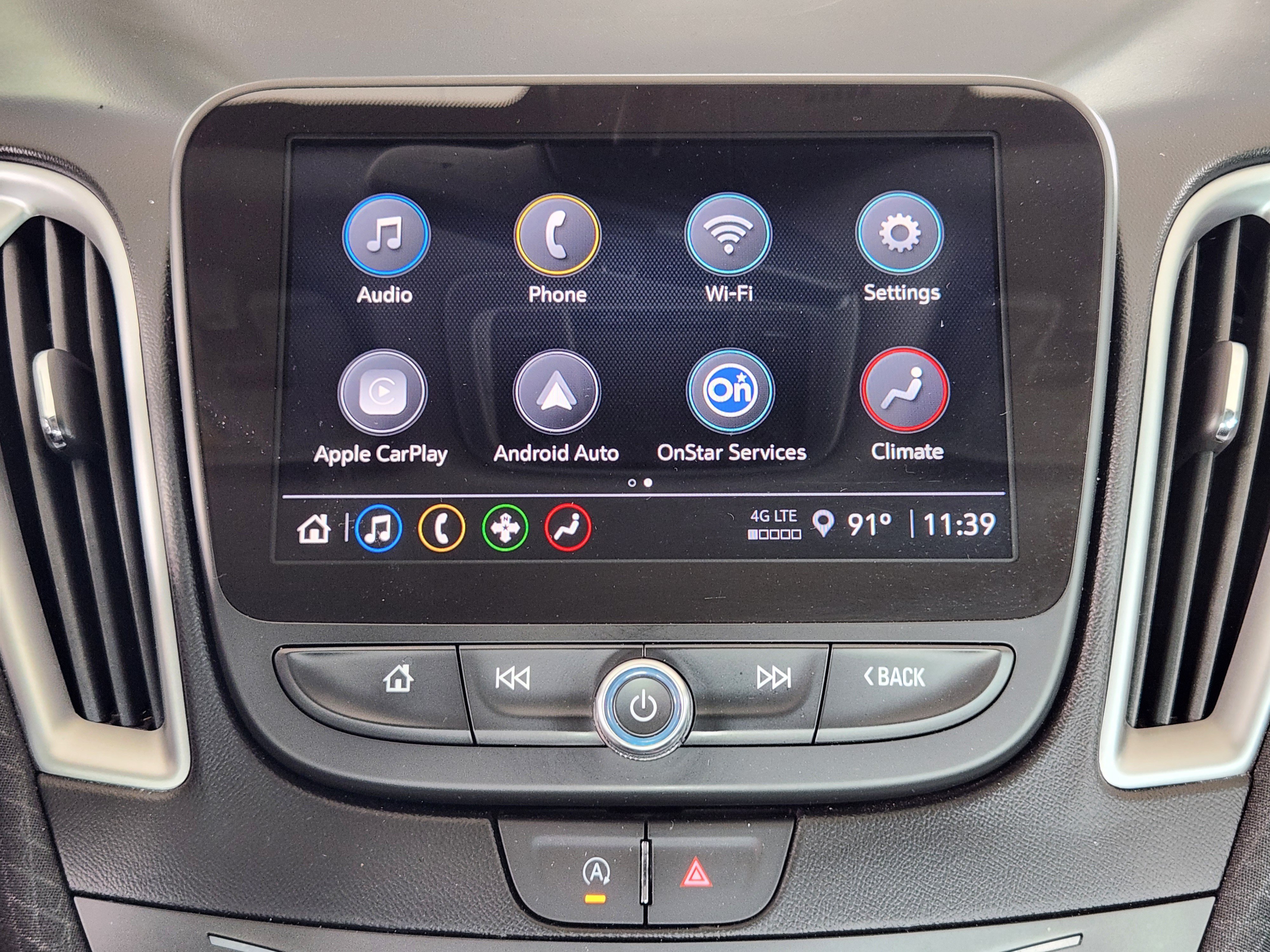 Certified 2025 Chevrolet Malibu LT FWD image 17