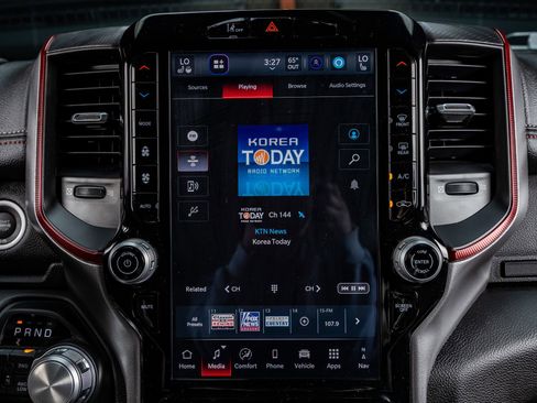 Used 2025 RAM 1500 Rebel w/ Rebel Level 1 Equipment Group image 21