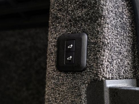 Used 2019 Land Rover Range Rover image 51