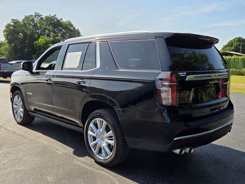 Used 2022 Chevrolet Tahoe High Country AWD/4WD image 3