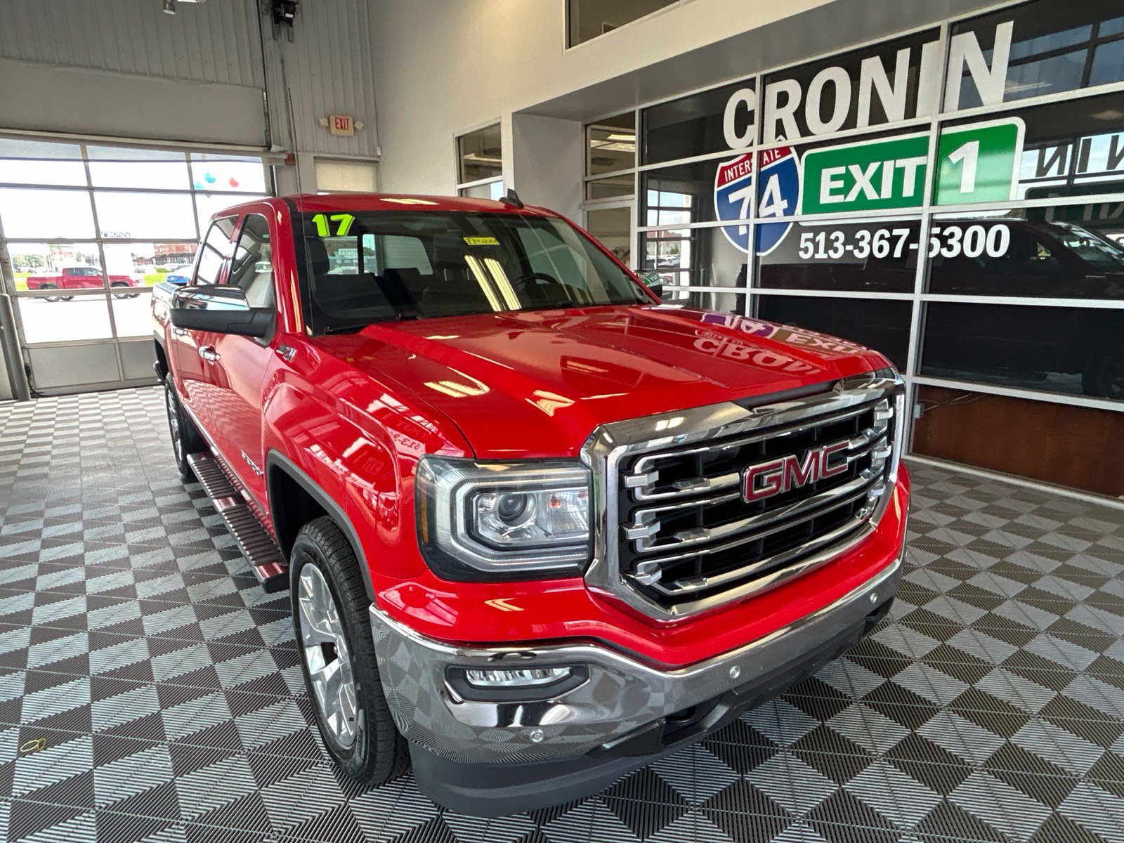 Used 2017 GMC Sierra 1500 SLT w/ SLT Premium Package AWD/4WD image 2