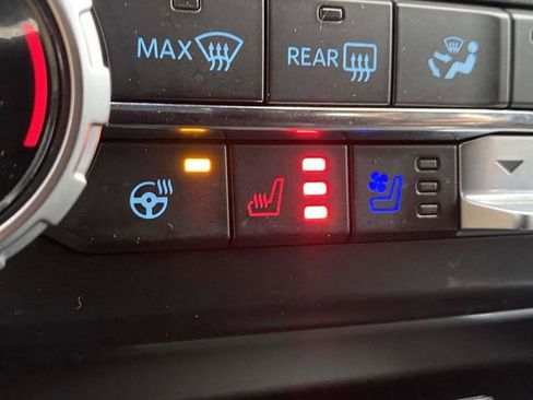 Certified 2023 Ford F250 Lariat w/ Black Appearance Package image 30