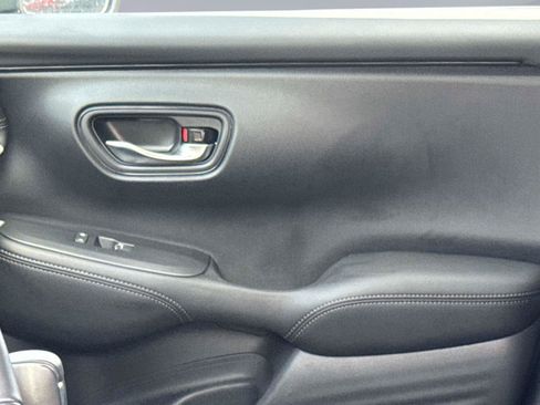 Certified 2026 Honda HR-V EX-L image 20