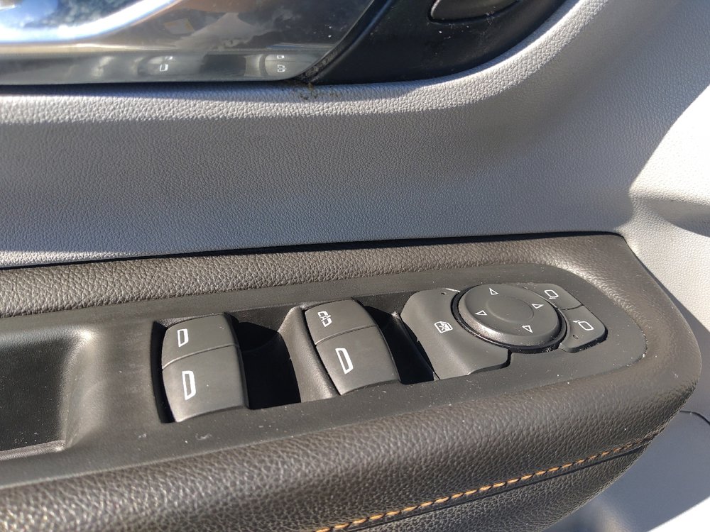 Used 2021 GMC Terrain SLE w/ Driver Convenience Package FWD image 27