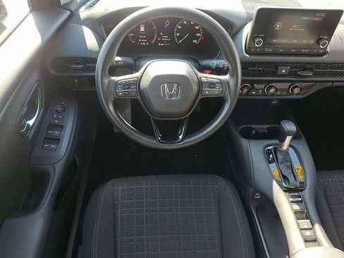 Certified 2023 Honda HR-V LX image 14