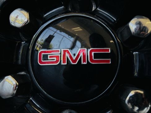 Used 2021 GMC Sierra 1500 Elevation AWD/4WD image 31