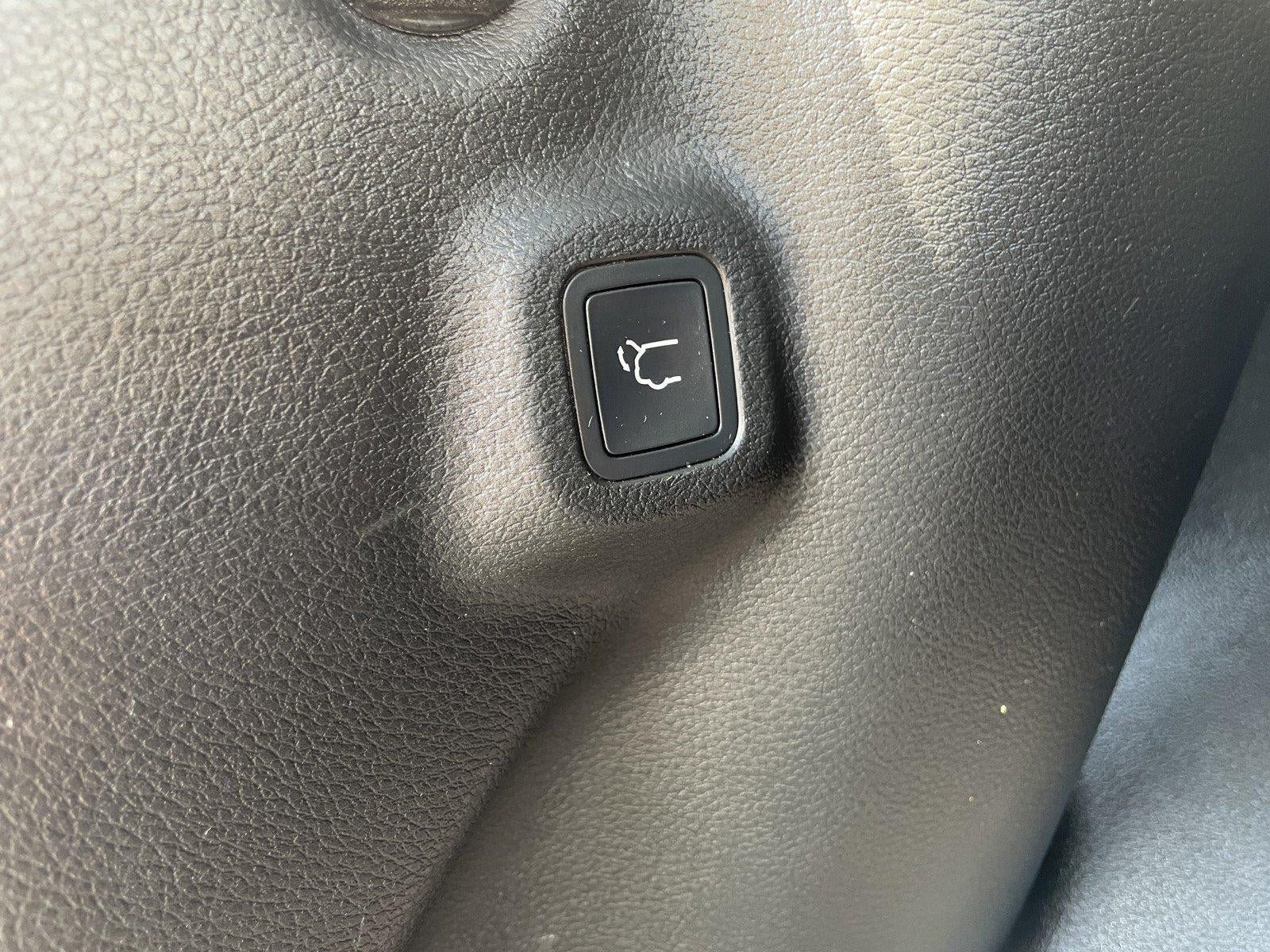 Used 2018 Jeep Compass Latitude w/ Popular Equipment Group AWD/4WD image 43