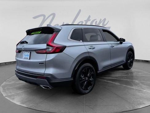 Used 2025 Honda CR-V Sport Touring image 4
