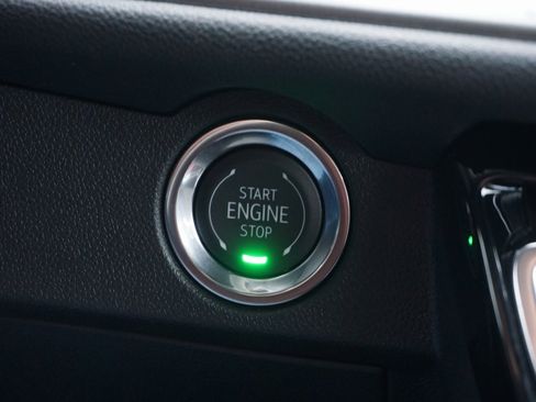 Used 2025 Chevrolet Traverse LT w/ LPO, Floor Liner Package image 18