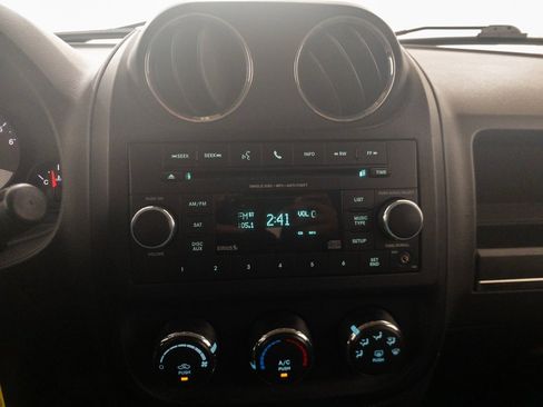 Used 2012 Jeep Patriot Sport w/ PWR Value Group image 18