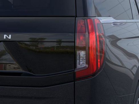 New 2026 Ford Expedition Active image 23