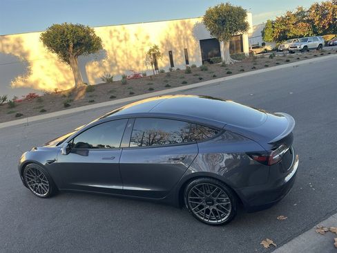 Used 2019 Tesla Model 3 Long Range image 11