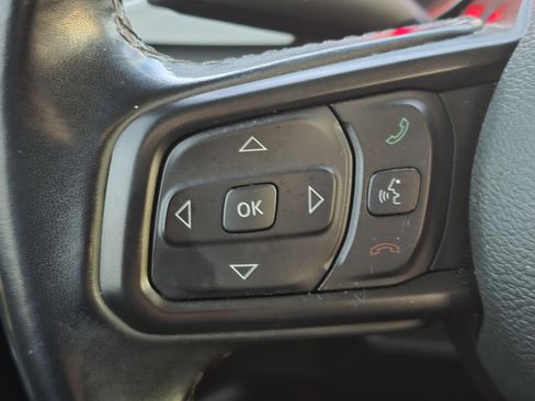 Used 2021 Jeep Wrangler Unlimited Islander image 12