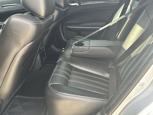 Used 2023 Chrysler 300 S image 22