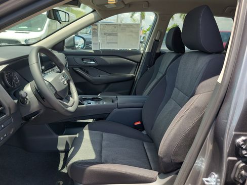 New 2026 Nissan Rogue SV FWD image 10