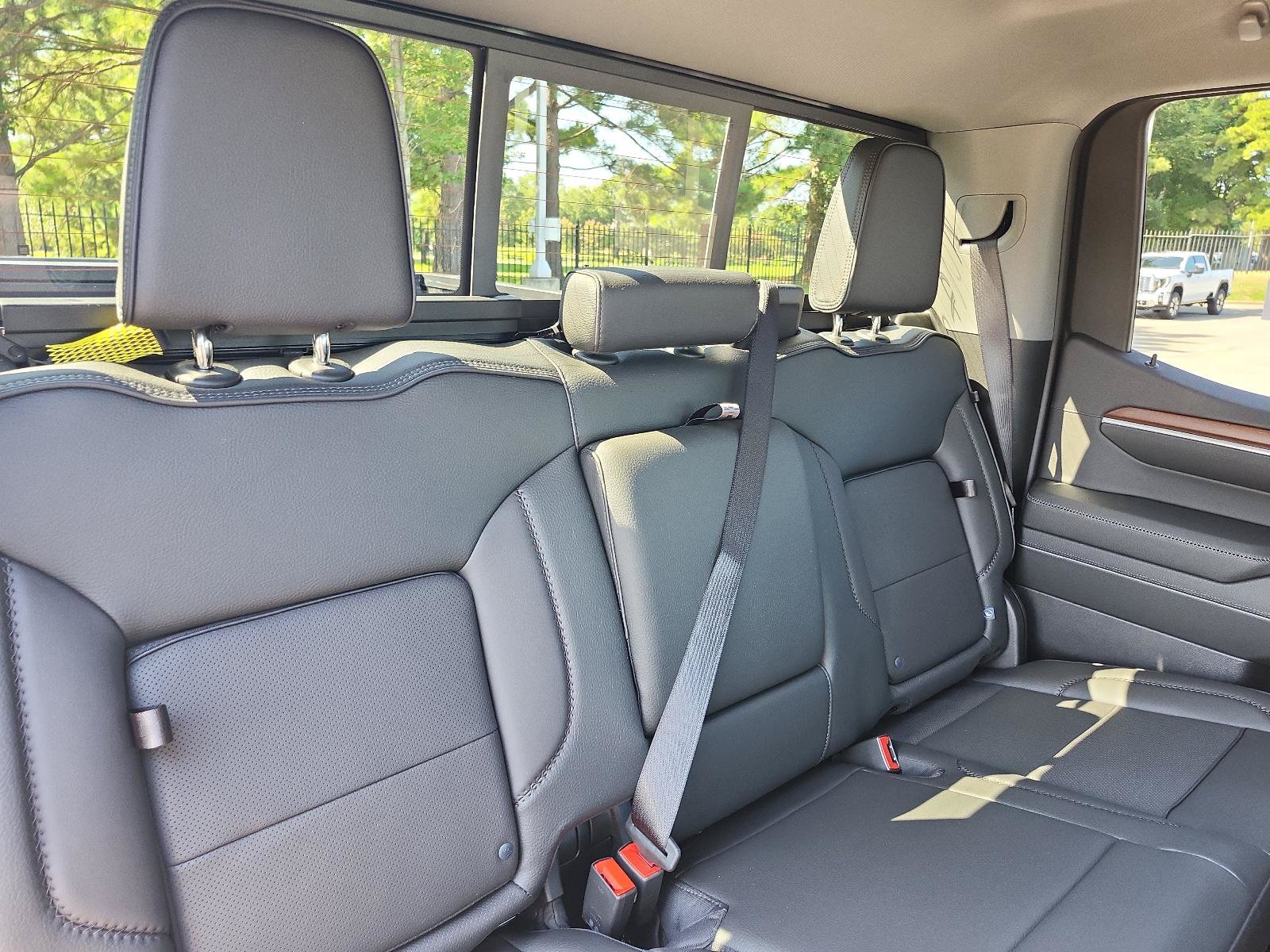Used 2026 GMC Sierra 1500 Denali AWD/4WD image 11