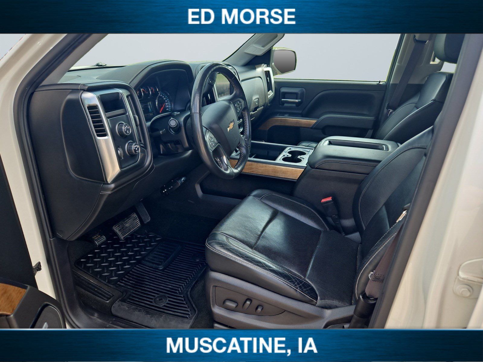 Used 2015 Chevrolet Silverado 1500 LTZ w/ LTZ Plus Package AWD/4WD image 13
