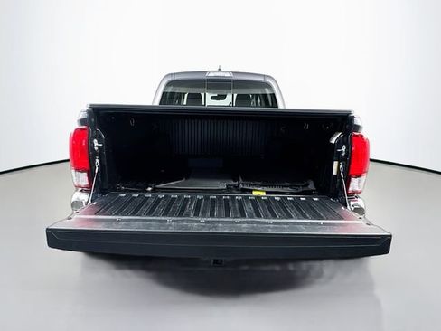 Certified 2023 Toyota Tacoma SR5 AWD/4WD image 27