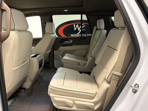 New 2026 GMC Yukon Denali w/ Sun & Power Step Package AWD/4WD image 12