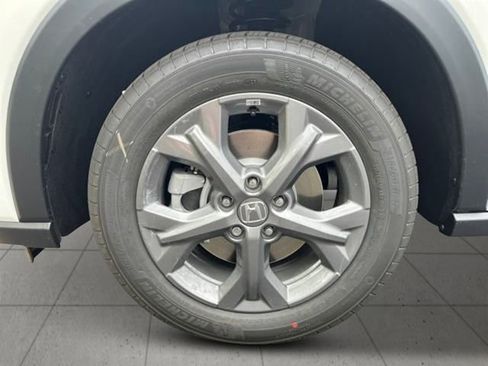 New 2026 Honda HR-V LX image 9