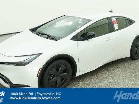 New 2026 Toyota Prius Plug-In Hybrid FWD image 1