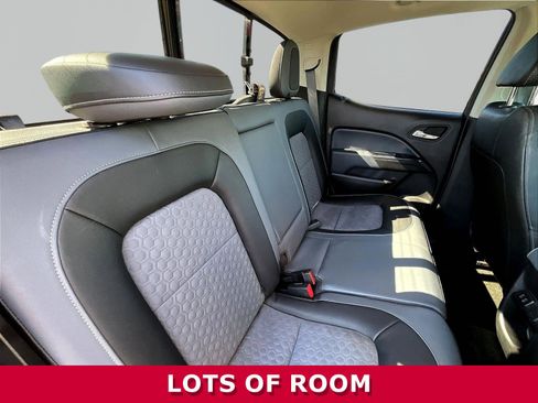 Used 2017 Chevrolet Colorado Z71 RWD image 23