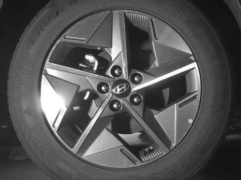 Used 2025 Hyundai Tucson SEL image 15