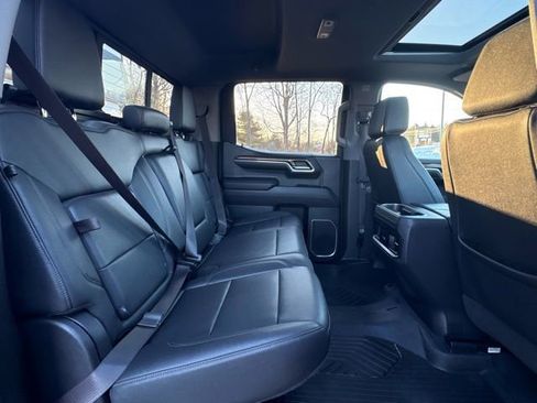 Used 2023 Chevrolet Silverado 1500 LT Trail Boss w/ LT Trail Boss Premium Package image 31