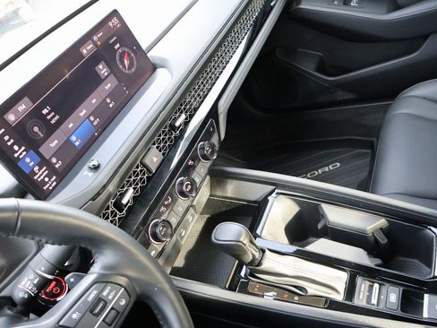 Certified 2023 Honda Accord Sport image 18